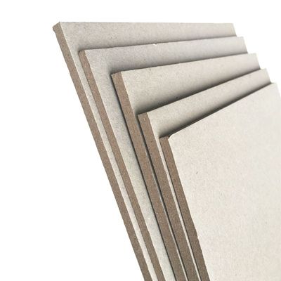 Carton de papier gris de pâte chimique-mécanique avec solution d'emballage de type pâte recyclée