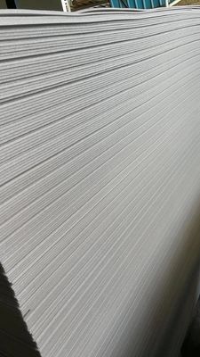 Carte grise épaisse en carton sur mesure