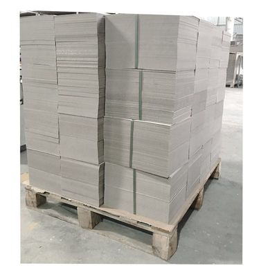 Feuilles de carton gris non recouvertes pour la reliure de livres 1500GSM 1800GSM Fabricant