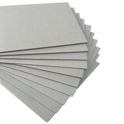 Papier en pâte de papier gris feuilles de carton pour couvertures de livres ou arrière-planches de meubles