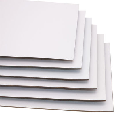 Papier C2s recouvert des deux côtés 250gm 300gm Carton blanc Gc2 Déchets de carton duplex