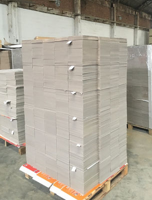 Emballage Carton papier Pâte de bois 230g240g250g290g340g400g450g Carton double gris Blanc