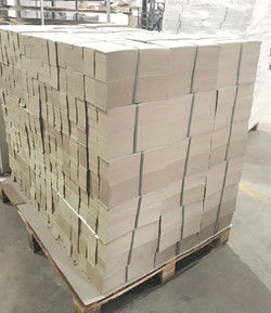 Les matériaux recyclés de dos gris 300gm papier gris China Factory Paper Board fournisseur