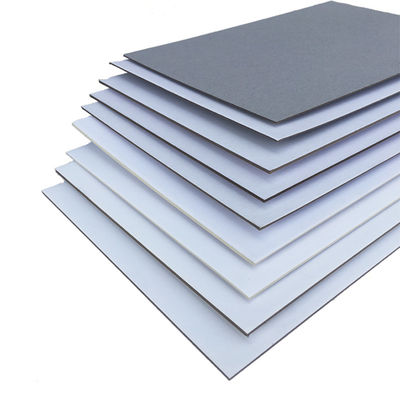 Cartouches de carton gris résistant à l'humidité en carton gris enduit de carton de puces 350 gm