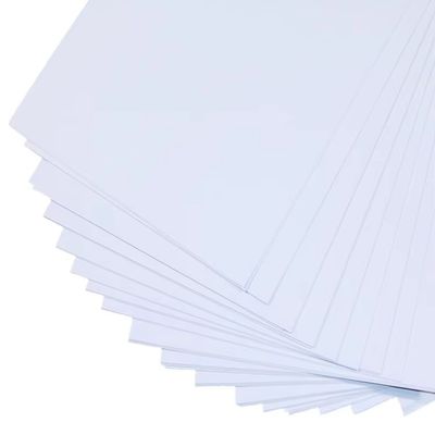 Papier en carton d'ivoire recouvert d'une seule face 170Gsm-400Gsm Papier en carton FBB blanc à usage chimique