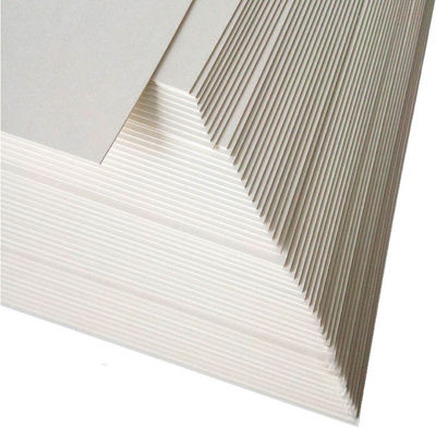 Épaisseurs personnalisées Feuilles de carton 4K Papier de carton blanc Eco-friendly