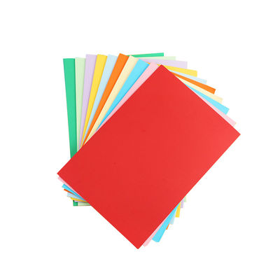 Taille personnalisée Papier couleur 180gm 200gm Feuilles de papier carton couleur