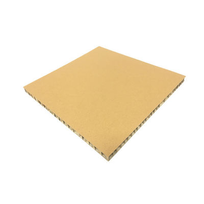 Trois couches de panneau ondulé B Taille de fente Épaisseur 2,5-3 mm Taille de carton personnalisée