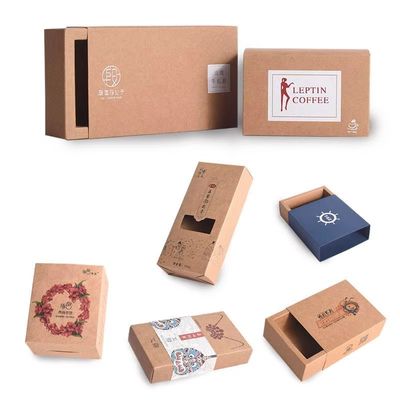 Boîtes cadeaux en carton marron personnalisées recyclables pour l'emballage de vêtements